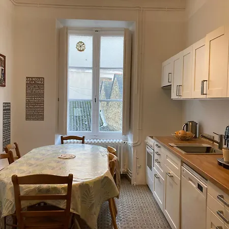 Saint Leonard Homestay Nantes